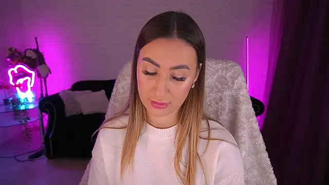 Snapshot of LiaBrazzerr chatting on 22, 12, 2024 LiaBrazzerr online show from 22, 12, 2024