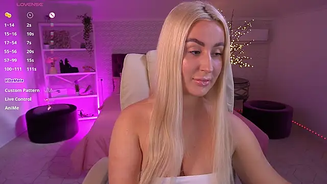 LiaBrazzerr online show from 30, 4, 2026