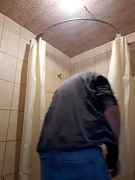 Foxyshaved online show from 8, 3, 2025