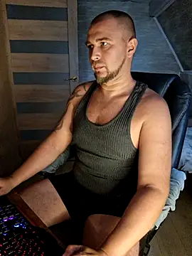 Foxyshaved online show from 20, 7, 2026