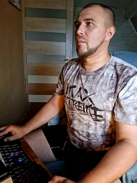Foxyshaved online show from 23, 7, 2026
