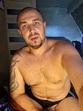 Foxyshaved online show from 28, 7, 2026