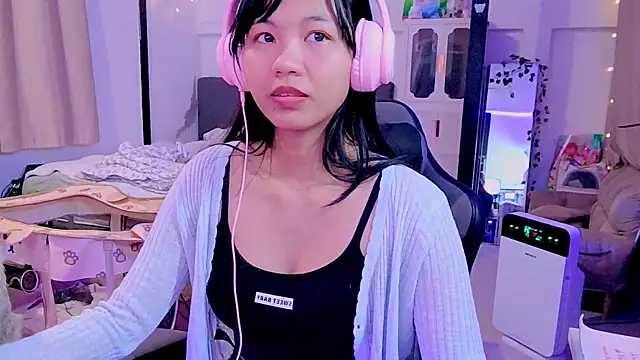 Kana G online show from 7, 3, 2025