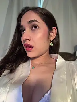 CuteeRose online show from 8, 5, 2026