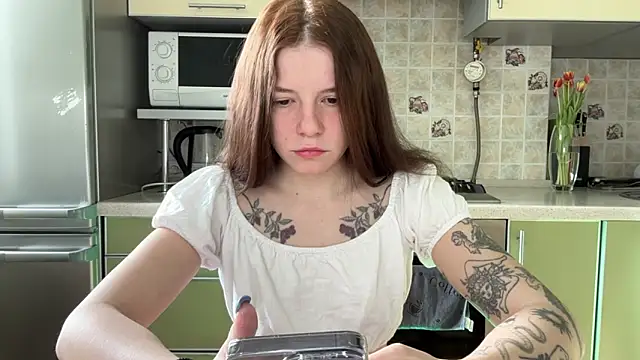 Snapshot of mia___mi chatting on 11, 3, 2025 mia mi online show from 11, 3, 2025