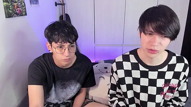 Aventure Twinks online show from 11, 1, 2025