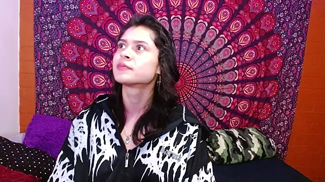 AbbySccott online show from 24, 10, 2025