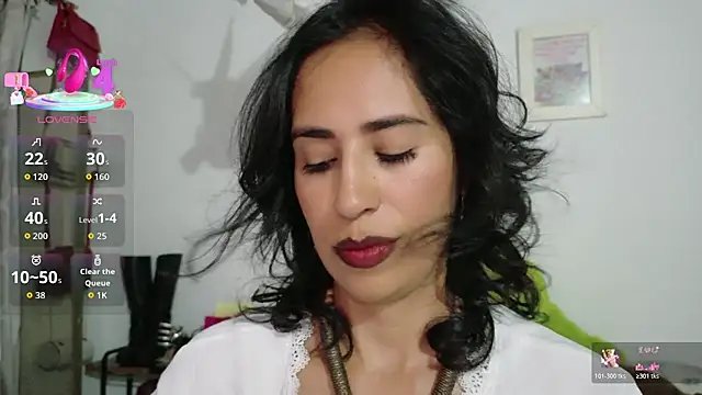 Snapshot of fantasty_nylon chatting on 12, 7, 2026 fantasty nylon online show from 12, 7, 2026