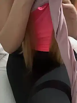 Snapshot of Isabellafantazy chatting on 28, 2, 2025 Isabellafantazy online show from 28, 2, 2025