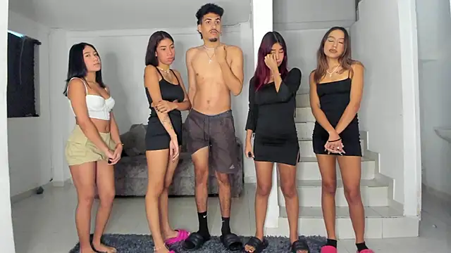 Snapshot of slimteenwet chatting on 21, 2, 2025 slimteenwet online show from 21, 2, 2025