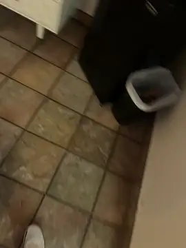 RoodoggXL online show from 7, 2, 2025