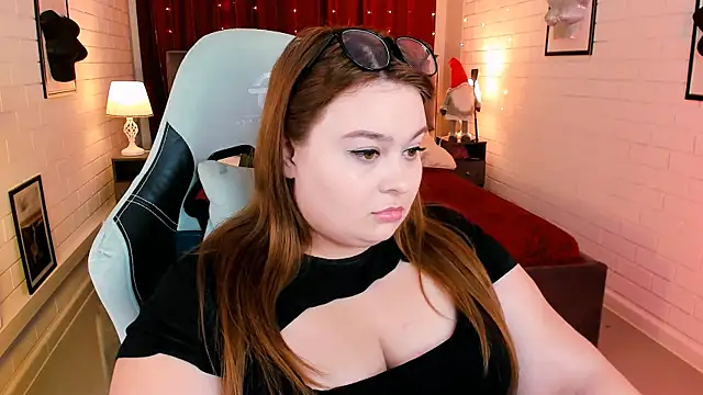 KimberlyMaran online show from 10, 1, 2025