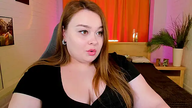 KimberlyMaran online show from 28, 1, 2025