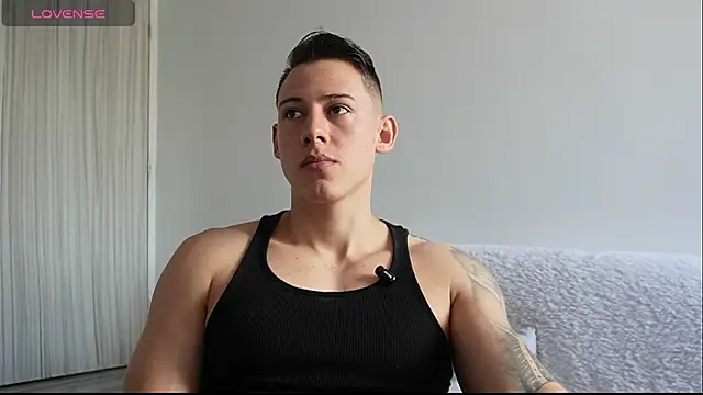 Muscle King Cum online show from 30, 4, 2026