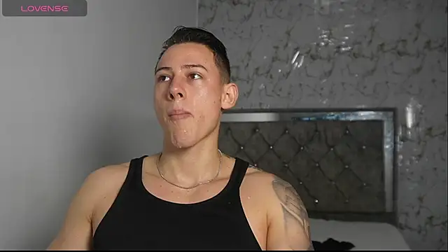 Muscle King Cum online show from 6, 5, 2026