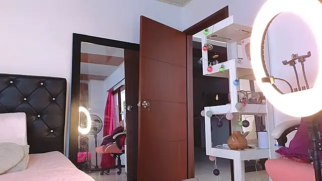 tatiana big ass boobs online show from 7, 10, 2025