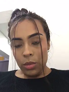 JuanaSimons online show from 5, 2, 2025