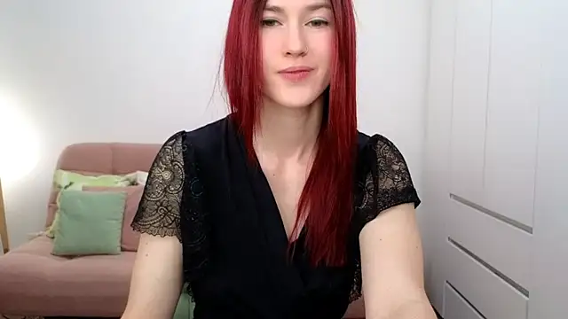AliciaNewell online show from 8, 11, 2025
