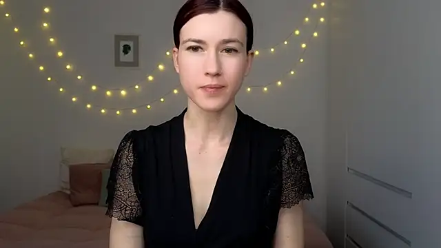 AliciaNewell online show from 25, 3, 2026