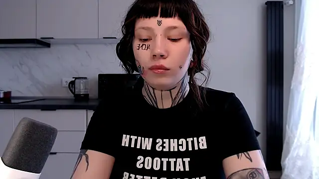 tradishka online show from 14, 2, 2025