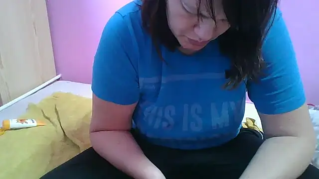 Lucinka1 online show from 17, 2, 2025