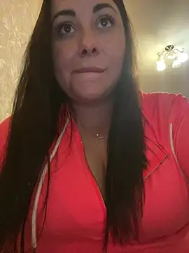 DaisyStreet online show from 8, 7, 2026
