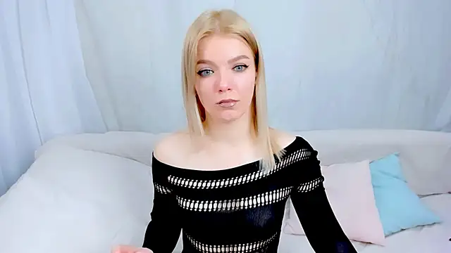 Snapshot of Lily_Daviss chatting on 25, 2, 2026 Lily Daviss online show from 25, 2, 2026