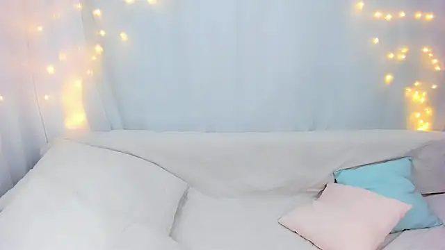 Snapshot of Lily_Daviss chatting on 26, 2, 2026 Lily Daviss online show from 26, 2, 2026