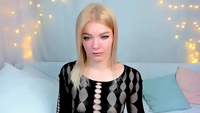 Snapshot of Lily_Daviss chatting on 12, 3, 2026 Lily Daviss online show from 12, 3, 2026