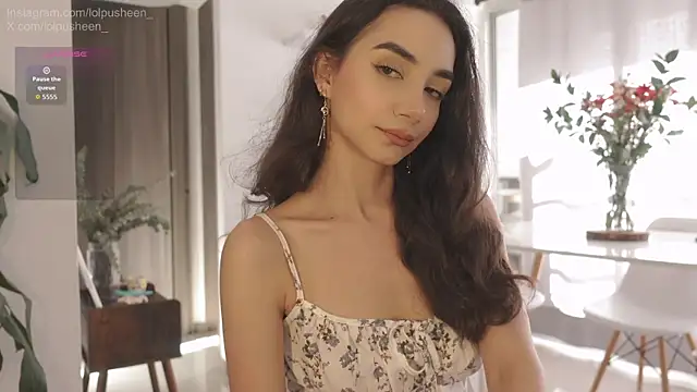 JulietteDee online show from 13, 7, 2026