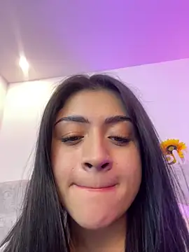 lucianaroy online show from 13, 9, 2025