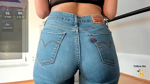 Snapshot of Unrealmilkyway chatting on 26, 2, 2025 Unrealmilkyway online show from 26, 2, 2025