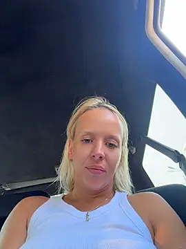 LikaCat online show from 3, 8, 2026