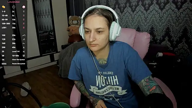 AlexRacc00n online show from 1, 1, 2025