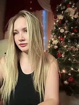 Snapshot of AmeliaAllem chatting on 19, 12, 2024 AmeliaAllem online show from 19, 12, 2024