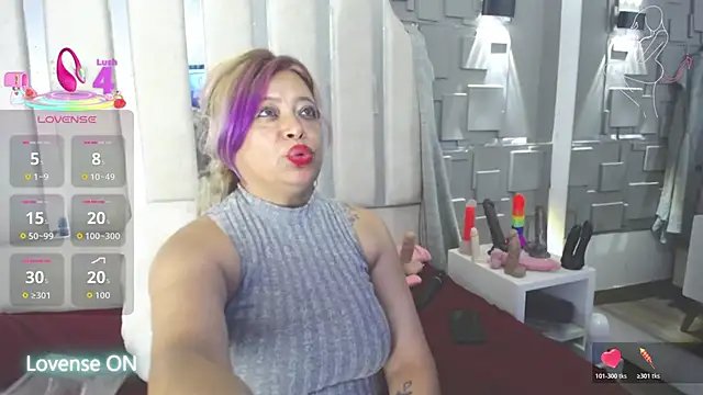 Snapshot of Natasha_699 chatting on 20, 5, 2026 Natasha 699 online show from 20, 5, 2026