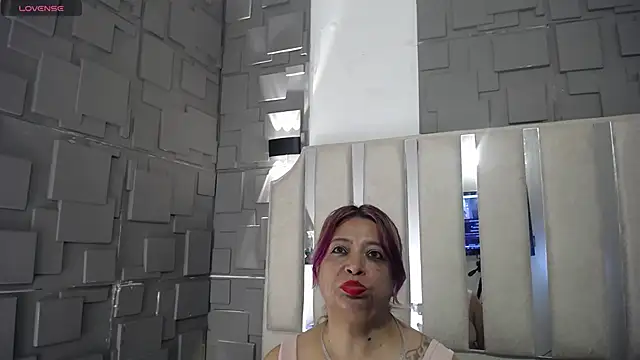 Snapshot of Natasha_699 chatting on 19, 6, 2026 Natasha 699 online show from 19, 6, 2026