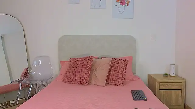 KristennBlue online show from 18, 1, 2026