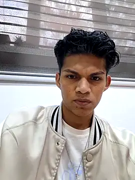 Cherryartemissy online show from 24, 3, 2026