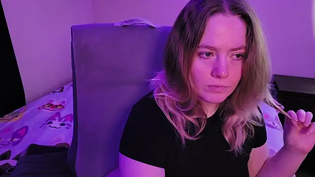 InternetFairy XO online show from 4, 2, 2026