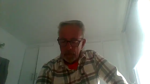 tuggy59 online show from 18, 9, 2025