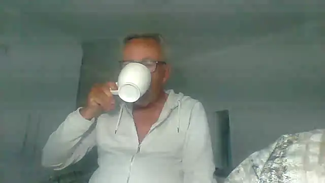 tuggy59 online show from 8, 10, 2025