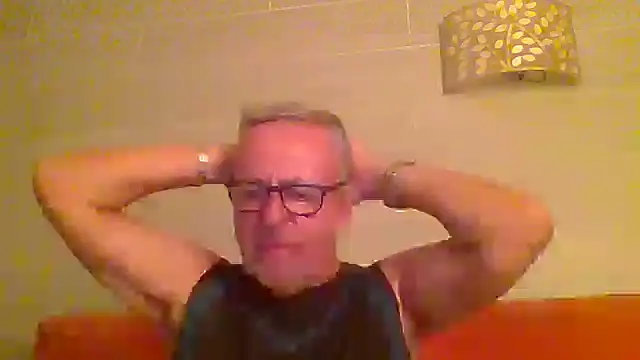 tuggy59 online show from 29, 6, 2026