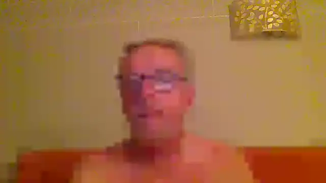 tuggy59 online show from 15, 7, 2026