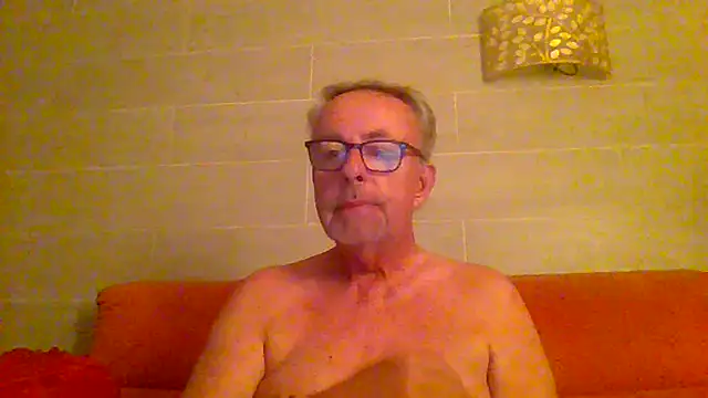 tuggy59 online show from 25, 7, 2026