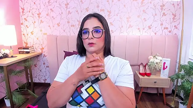 taylor bennet online show from 15, 2, 2026