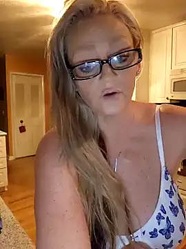 Southern Bella online show from 5, 12, 2024