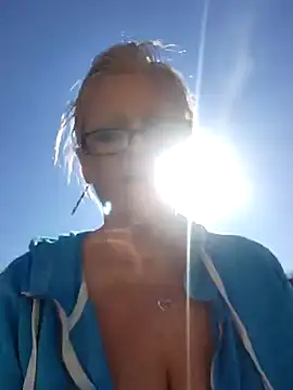 Southern Bella online show from 2, 2, 2025