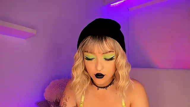 Gloomydoll online show from 21, 1, 2025