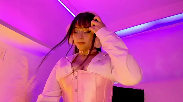 Gloomydoll online show from 22, 9, 2025